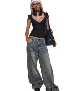 Alternative view of Top Romance Lace Top - Black
