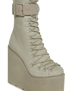 Alternative view of Traitor Boots - Beige