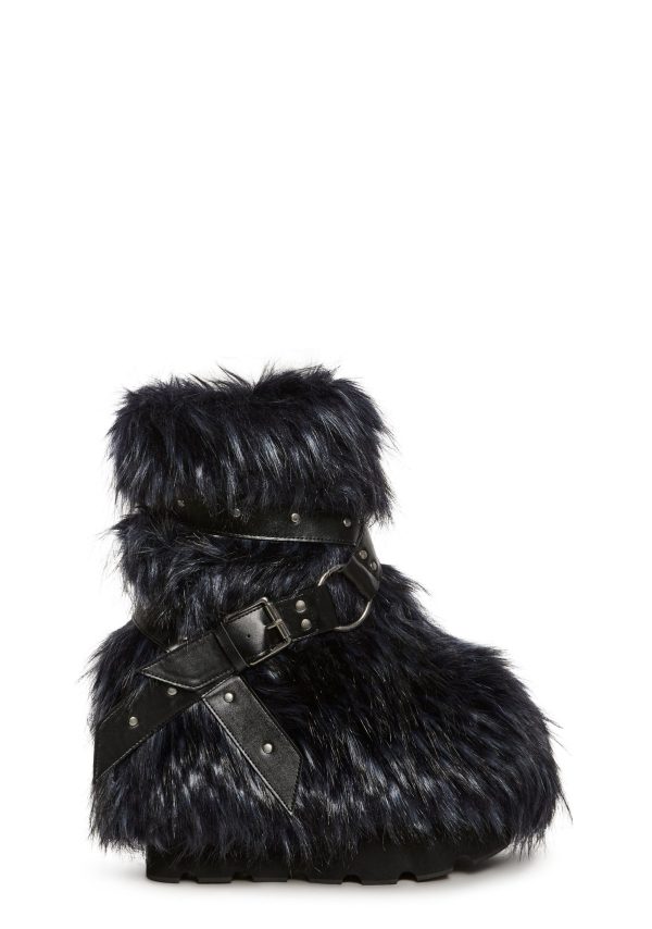 Low Wild Instincts Faux Fur Boots ?C Blue