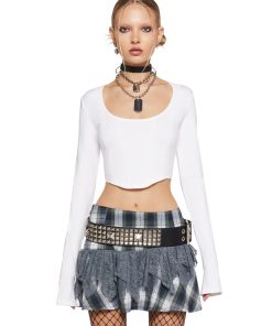 Back Stage Long Sleeve Crop Top